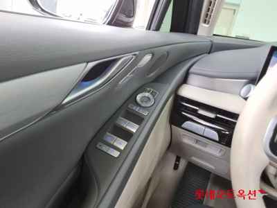 جينيسيس G80 2025 — صورة 9