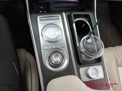 جينيسيس Gv80 2022 — صورة 6