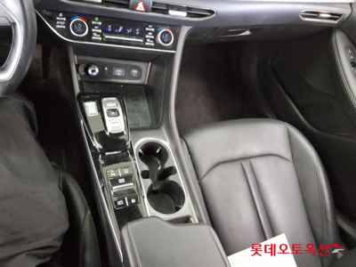 هيونداي سوناتا 2023 — صورة 5