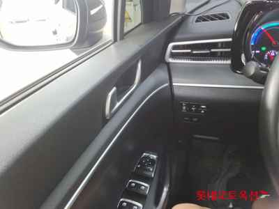 كيا K5 2022 — صورة 10