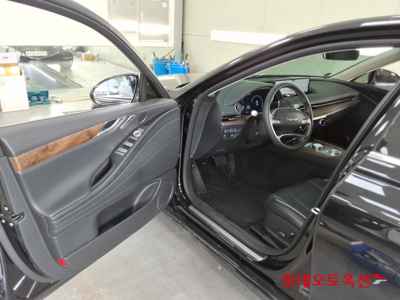 جينيسيس G80 2023 — صورة 4