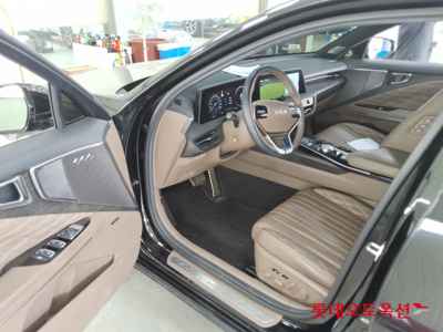 كيا K8 2022 — صورة 3