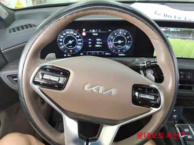 كيا K8 2022 — صورة 8