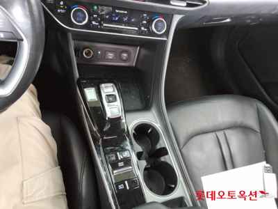 هيونداي سوناتا 2022 — صورة 5