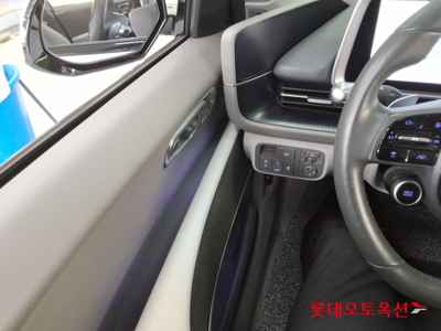 هيونداي Ioniq 2023 — صورة 9