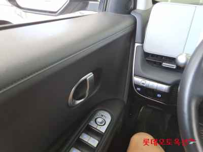 هيونداي Ioniq 2022 — صورة 9