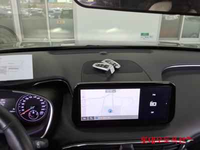 هيونداي سانتافي 2022 — صورة 8