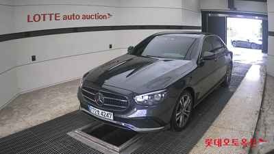 Mercedes-Benz E350 2022