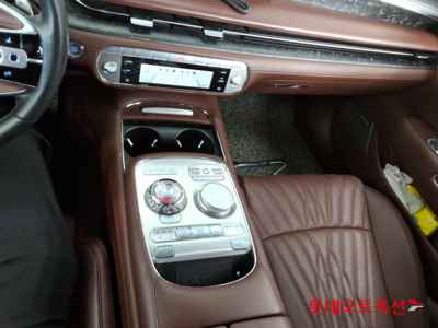 جينيسيس G90 2023 — صورة 6
