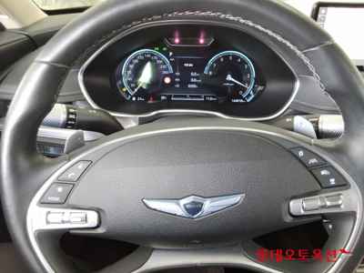 جينيسيس G80 2022 — صورة 9