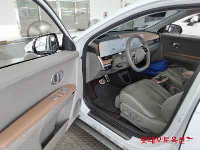 هيونداي Ioniq 2023 — صورة 4