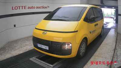 هيونداي Staria 2023 — صورة 1