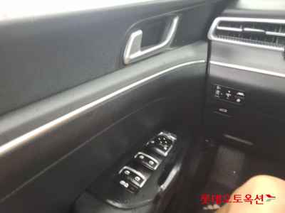 كيا K5 2023 — صورة 9