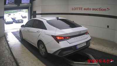 هيونداي أفانتي 2024 — صورة 2