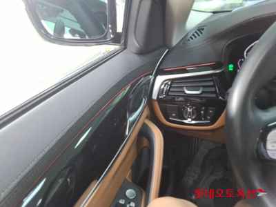 Bmw 520I 2022 — صورة 9
