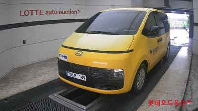 هيونداي Staria 2023 — صورة 1