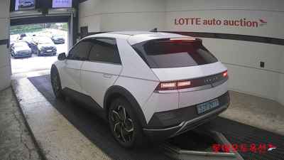 هيونداي Ioniq 2022 — صورة 2
