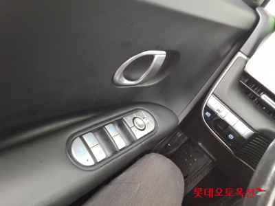 هيونداي Ioniq 2022 — صورة 9