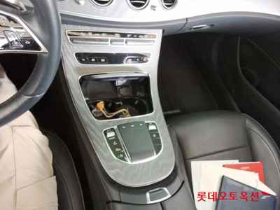 Mercedes-Benz E350 2022 — صورة 5
