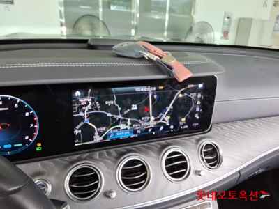 Mercedes-Benz E350 2022 — صورة 7