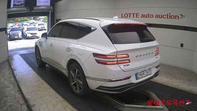 جينيسيس Gv80 2024 — صورة 2