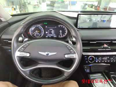جينيسيس G80 2022 — صورة 8