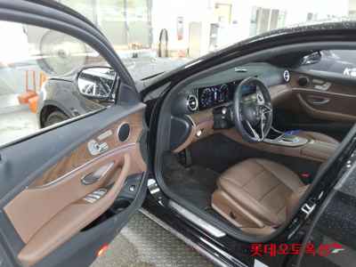 Mercedes-Benz E250 2022 — صورة 4