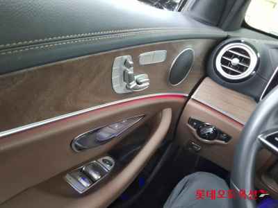 Mercedes-Benz E250 2022 — صورة 9