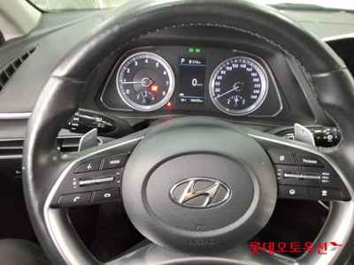 هيونداي سوناتا 2022 — صورة 9