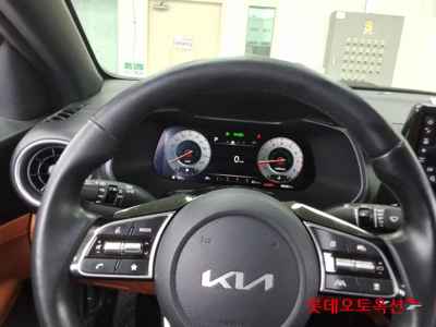 كيا K3 2022 — صورة 9