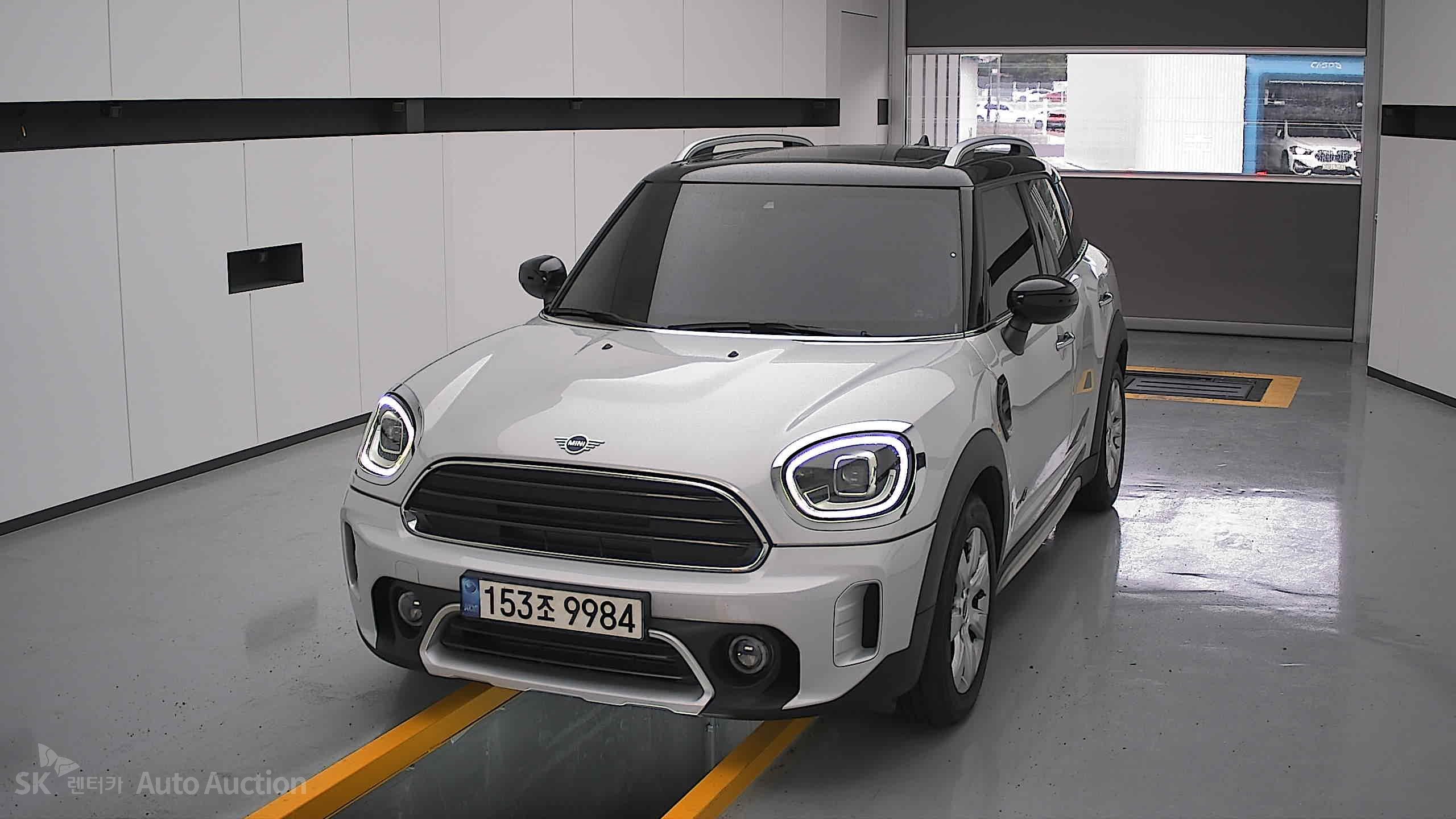 2022 - mini countryman