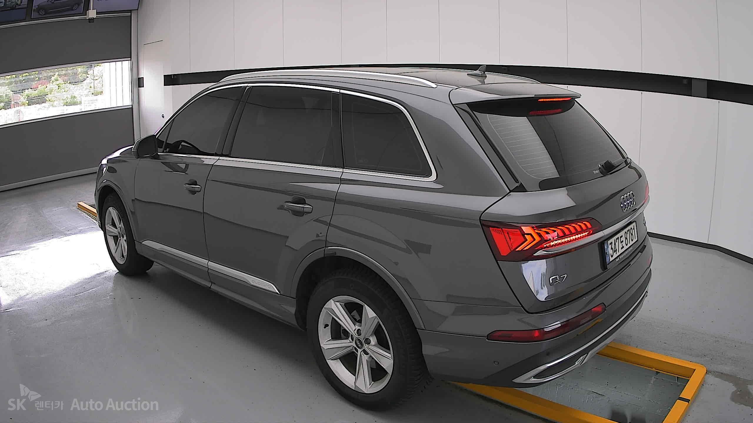 2022 - audi q7