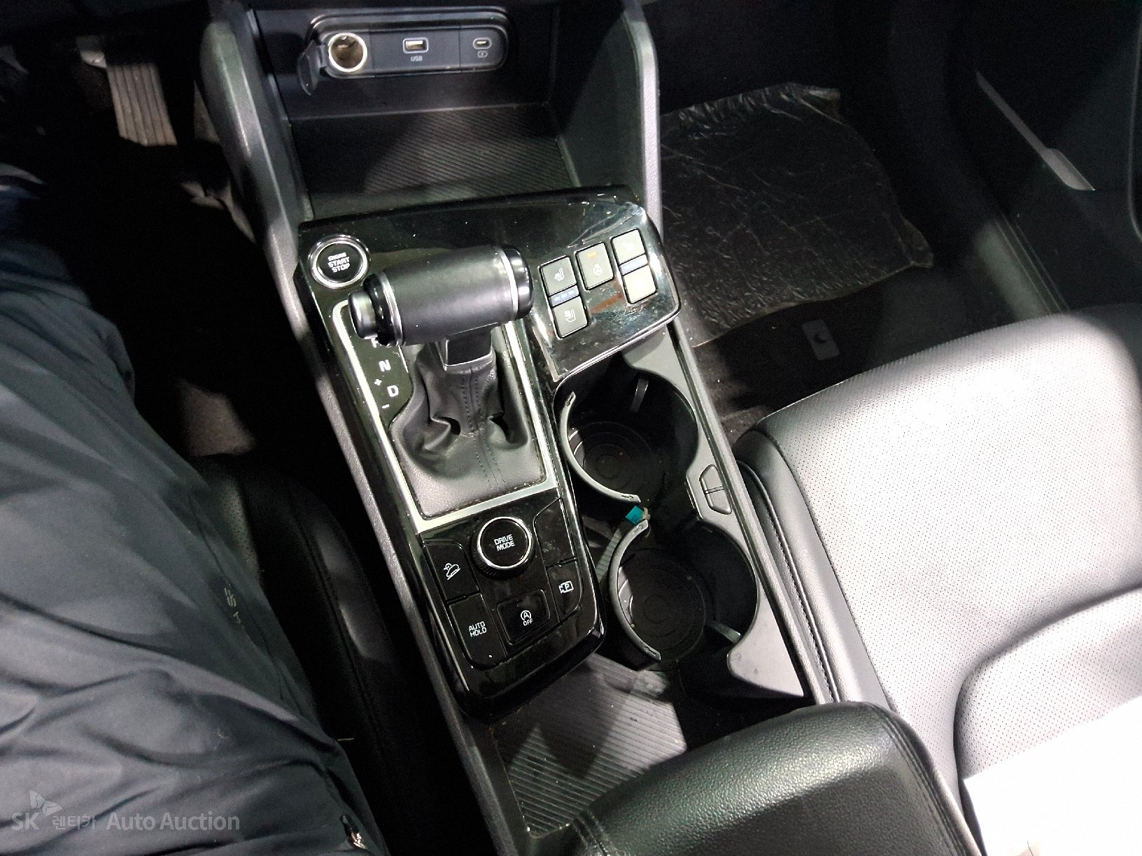 2023 - kia sportage