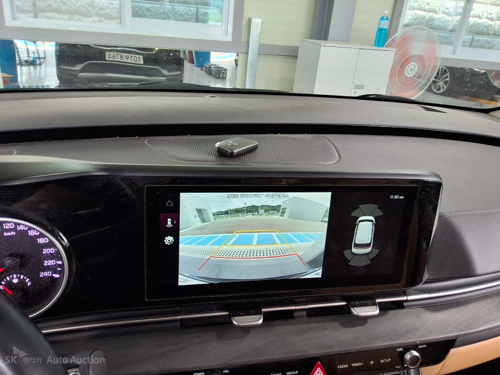 2023 - kia carnival