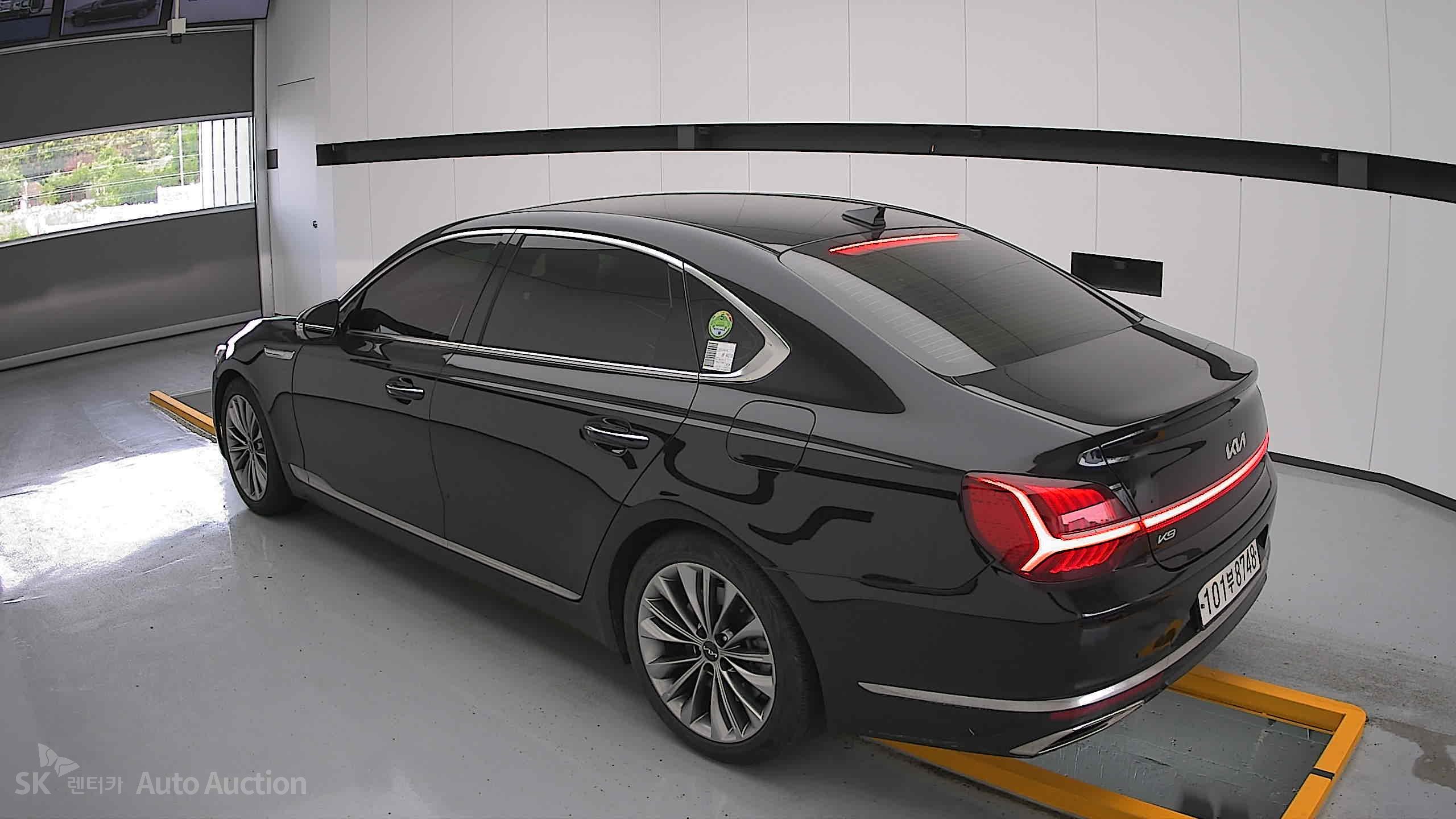 2022 - kia k9