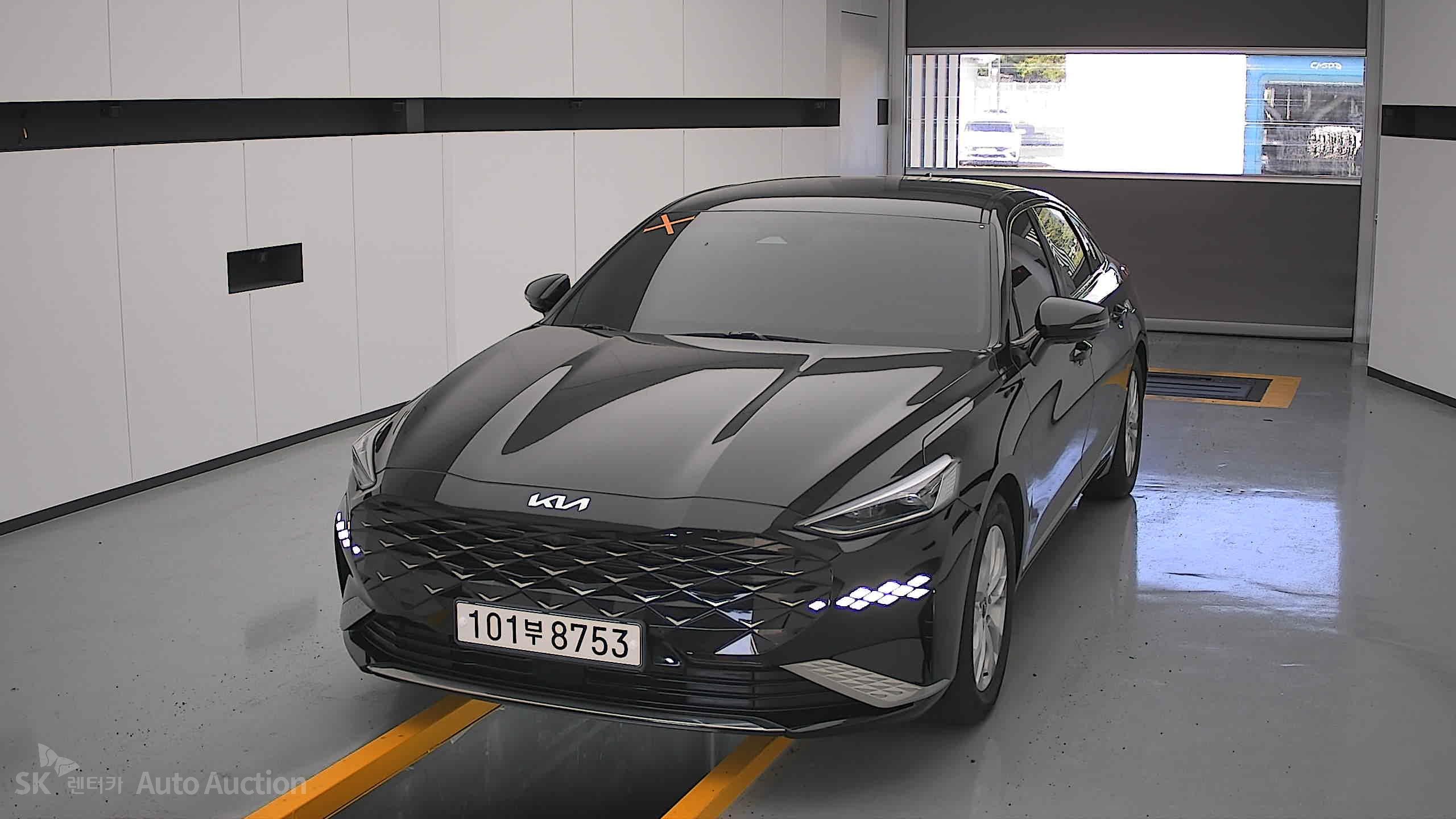 2023 - kia k8