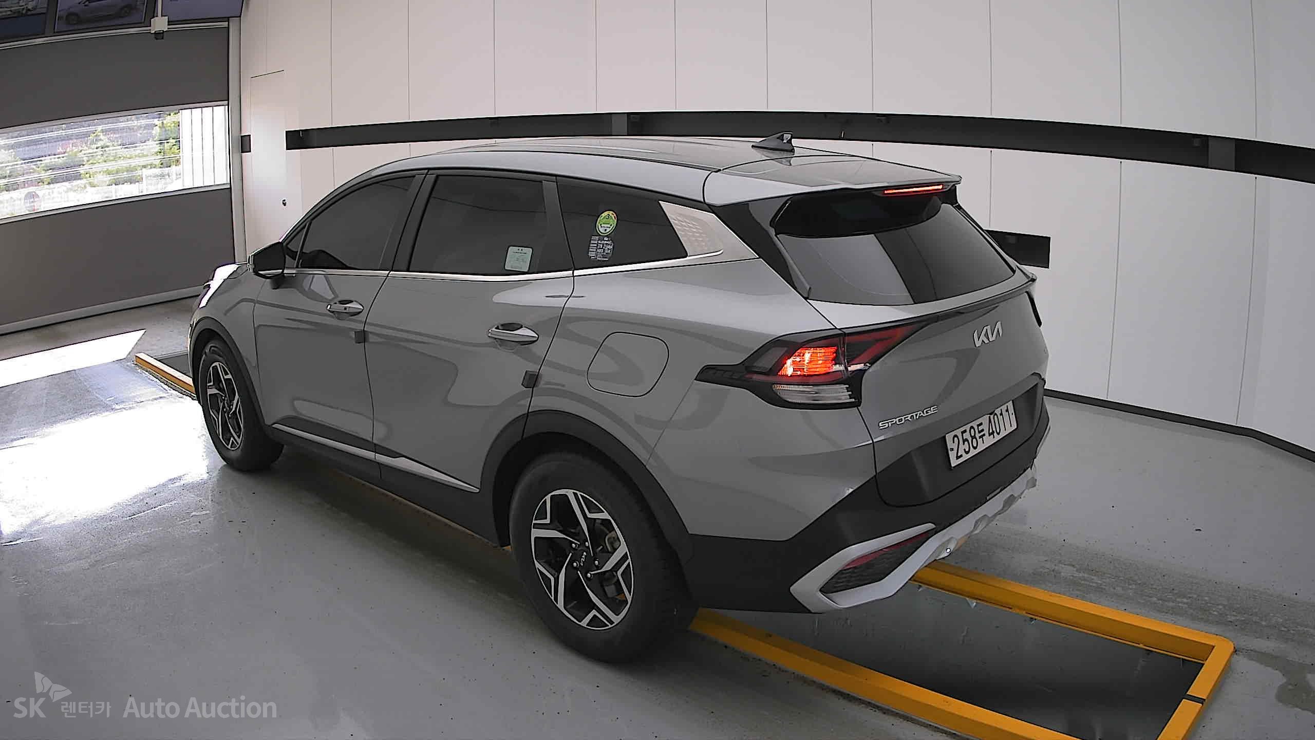 2024 - kia sportage