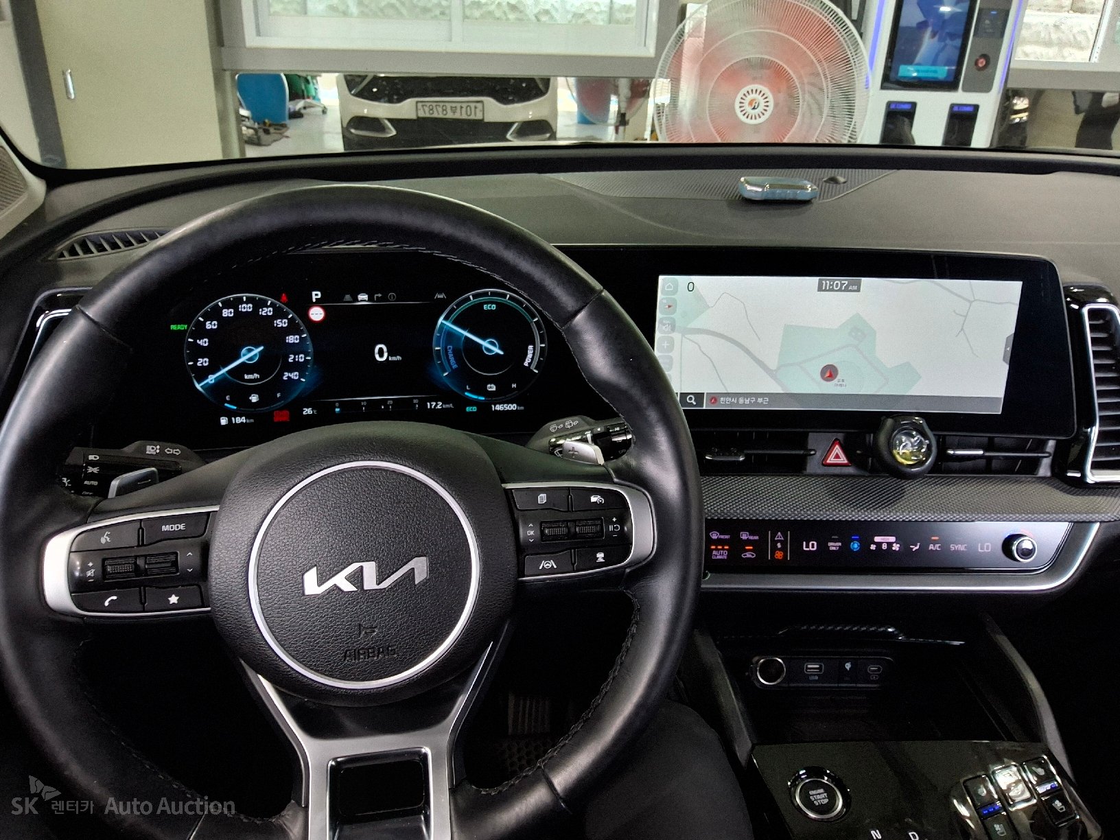 2023 - kia sportage