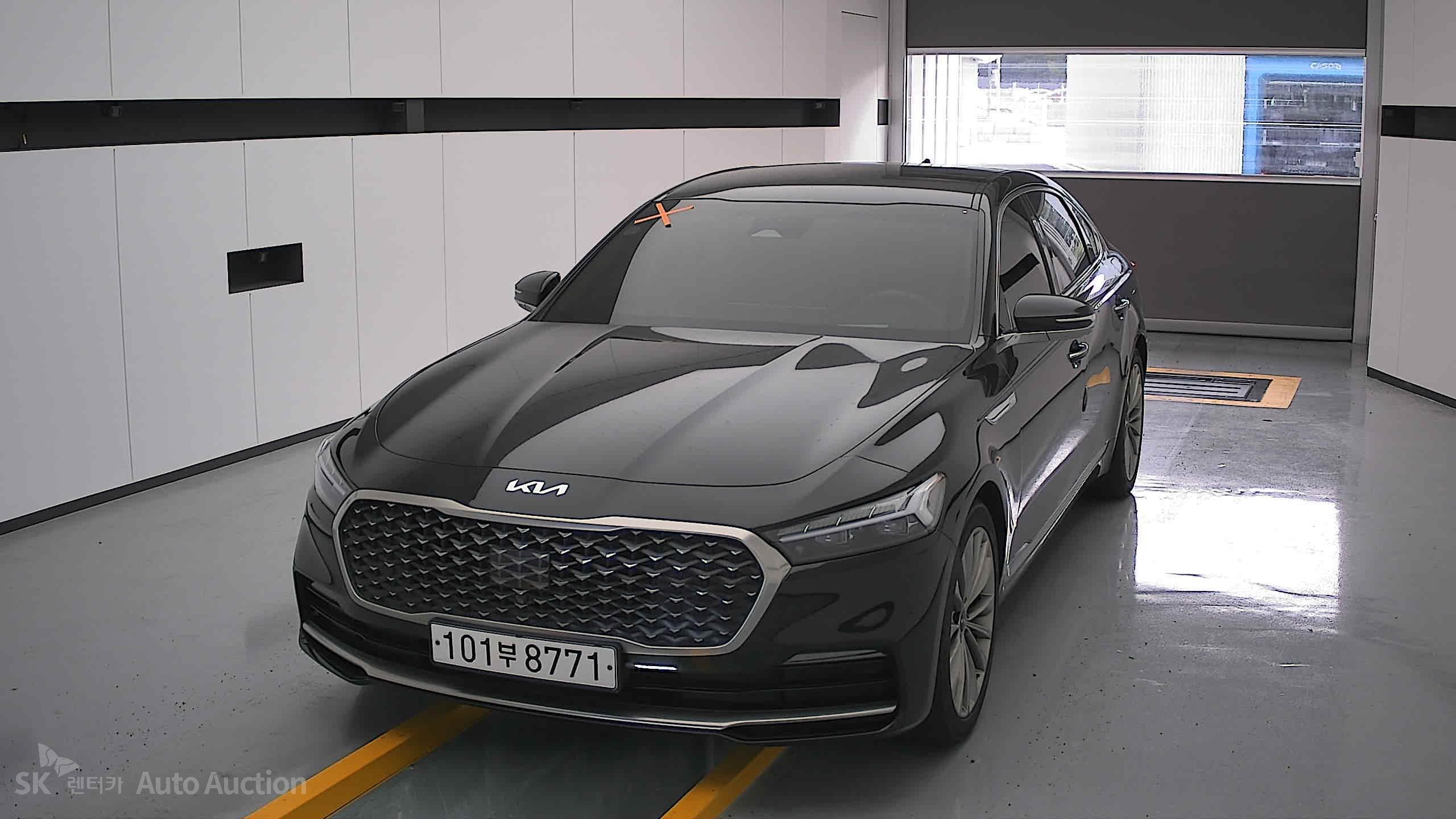 2022 - kia k9