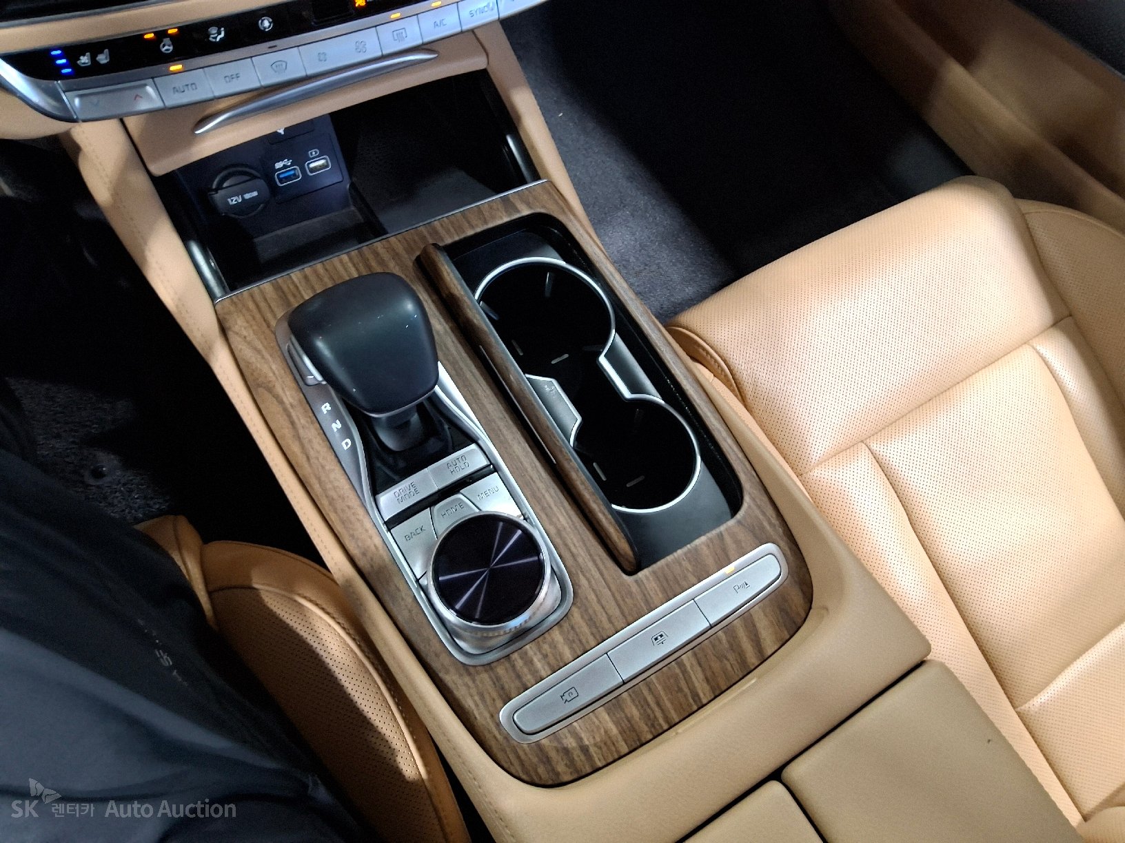 2022 - kia k9