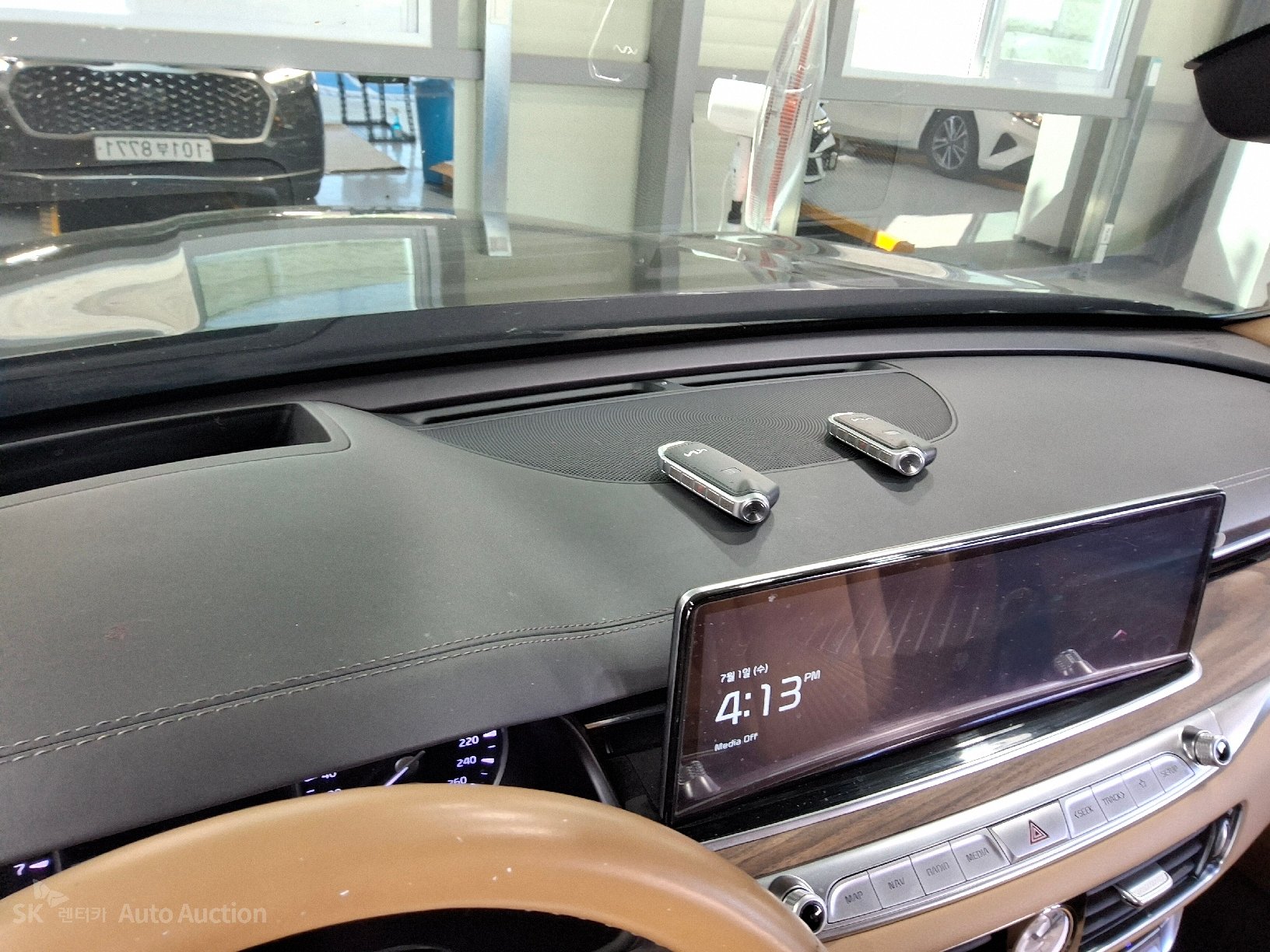 2022 - kia k9
