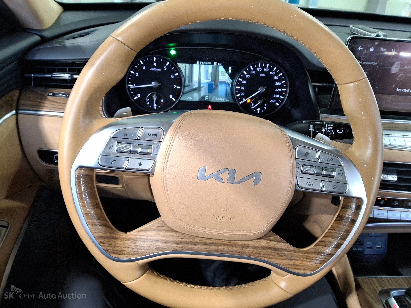 2022 - kia k9