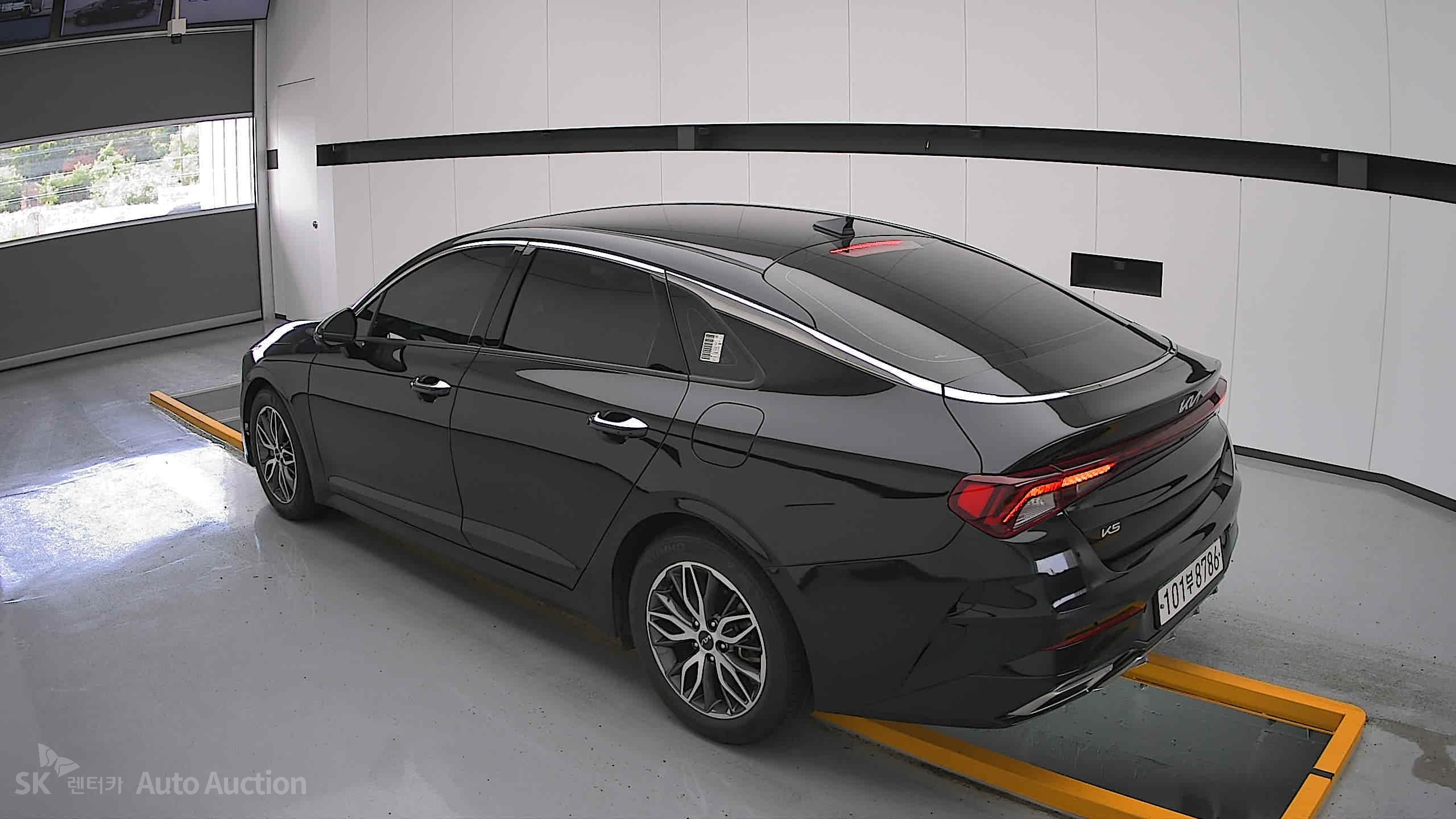 2023 - kia k5
