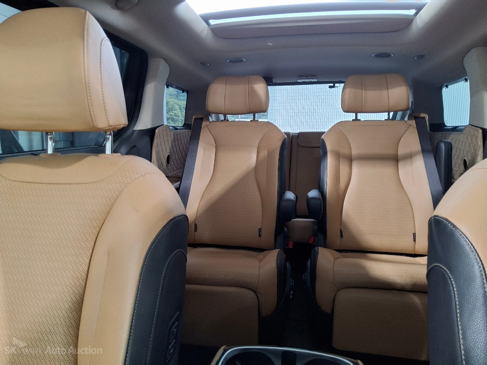 2023 - kia carnival