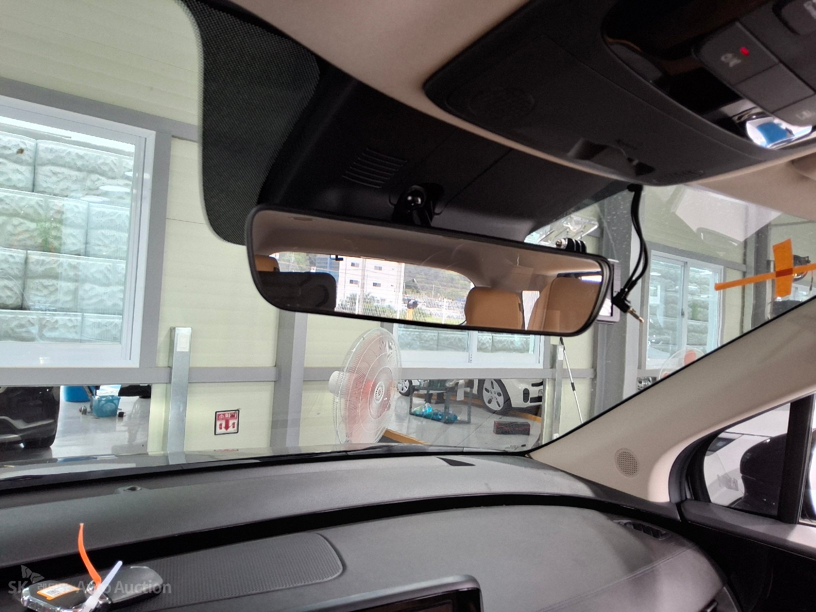2023 - kia carnival