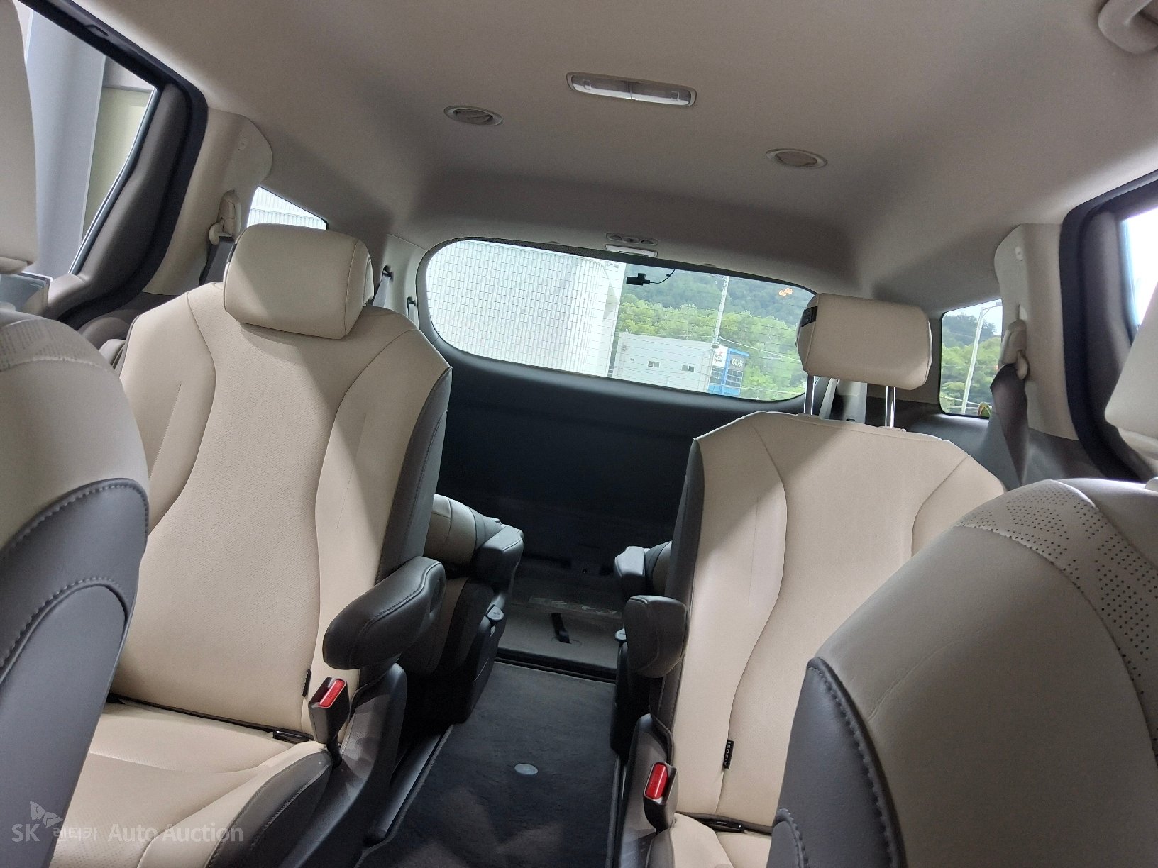 2021 - kia carnival