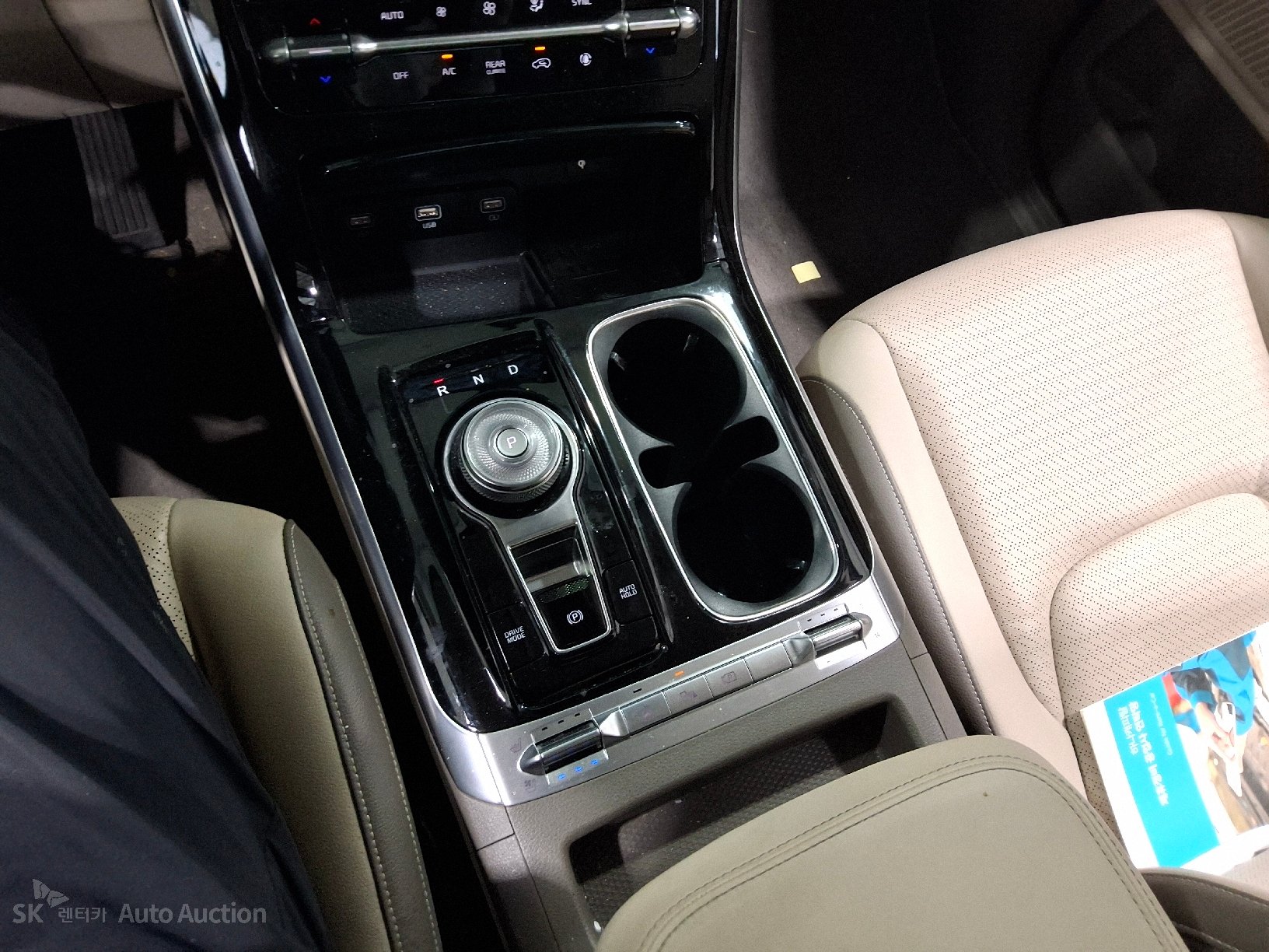 2021 - kia carnival