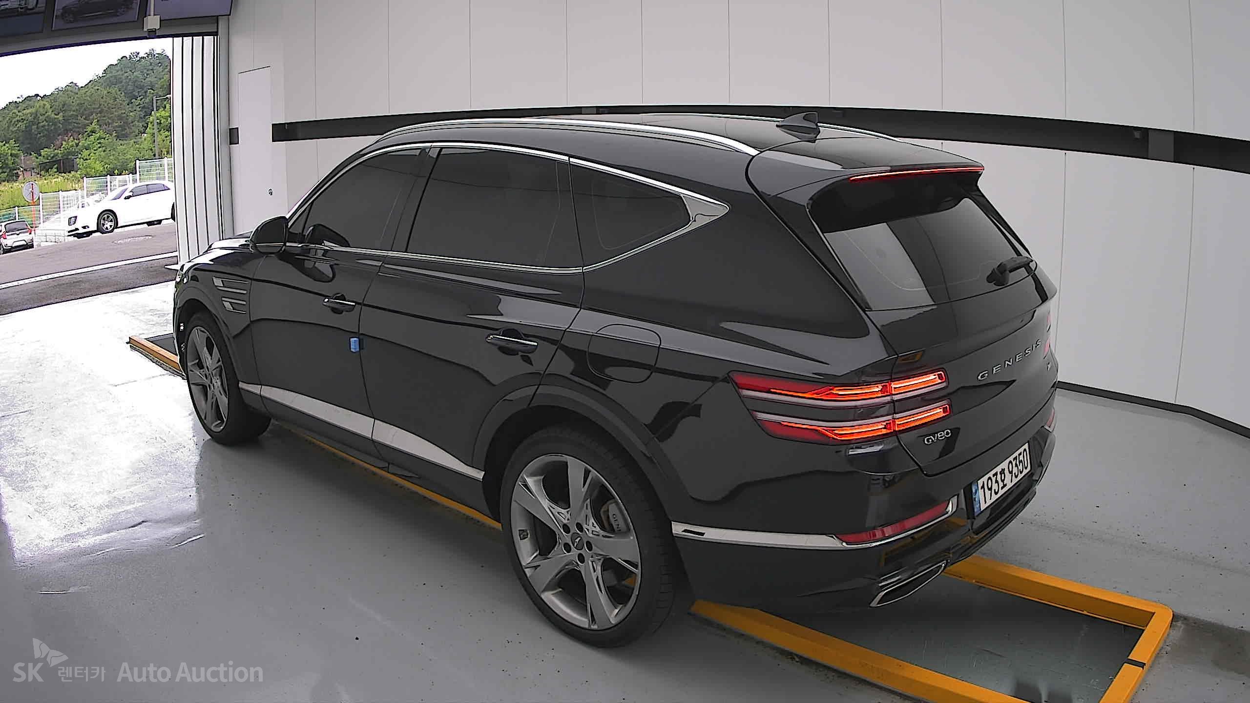 2023 - genesis gv80