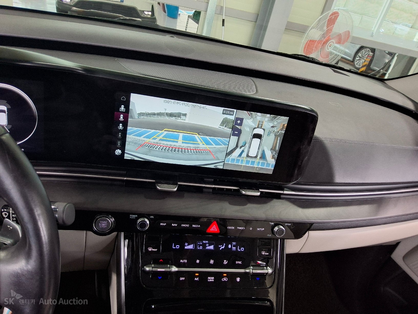 2022 - kia carnival