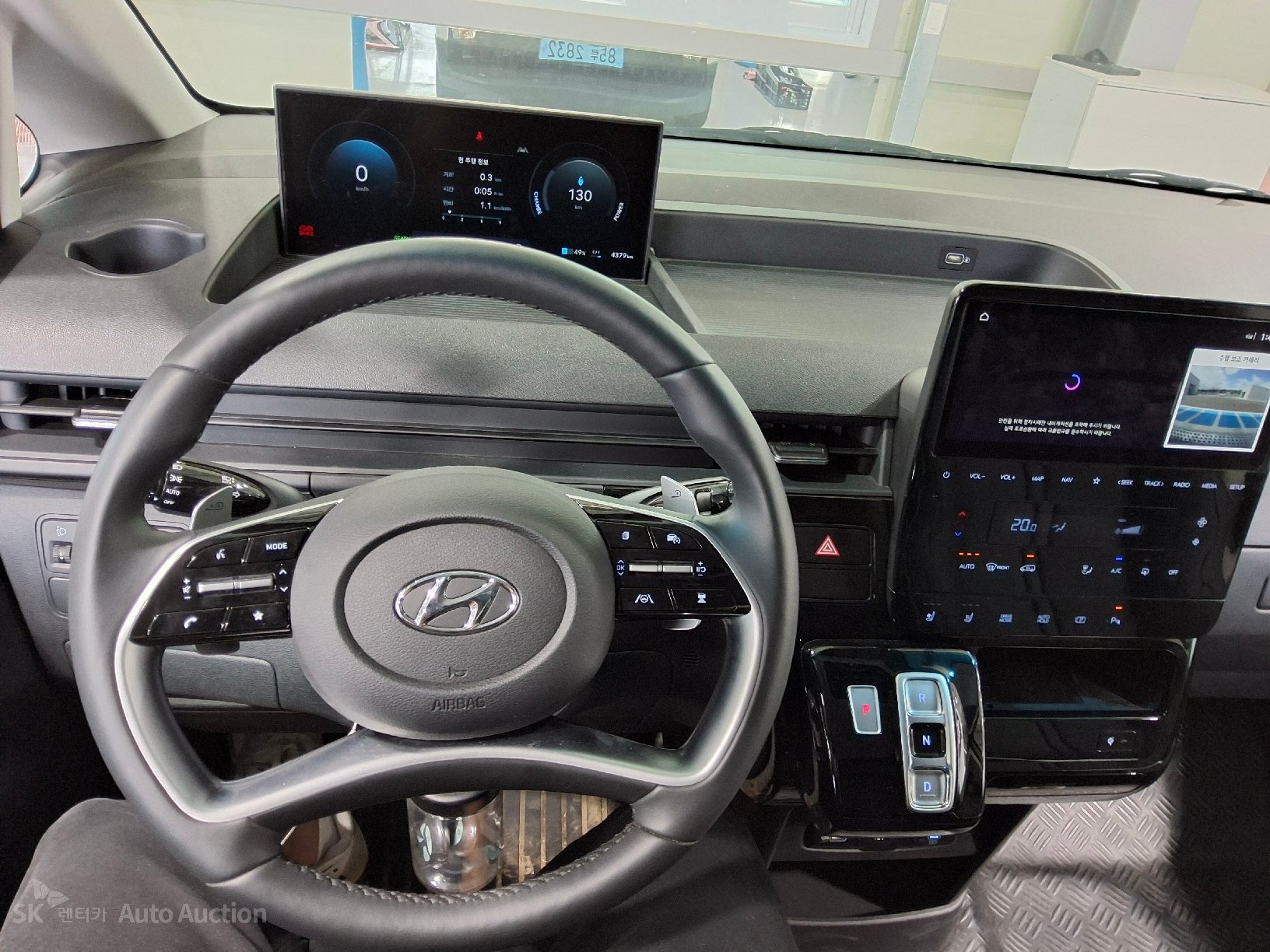 2025 - hyundai st1